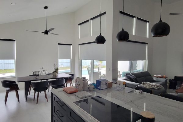 roller-shade-motorized